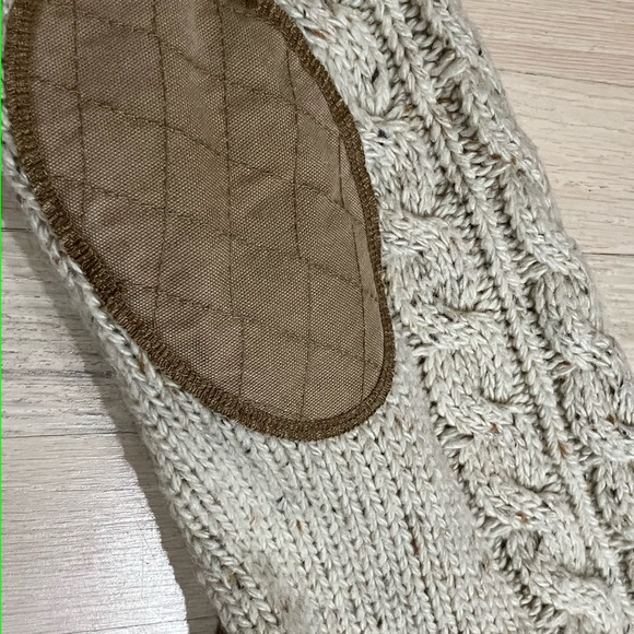 Carhartt cable knit cream sweater with patch elbows size XL - Picture 5 of 6